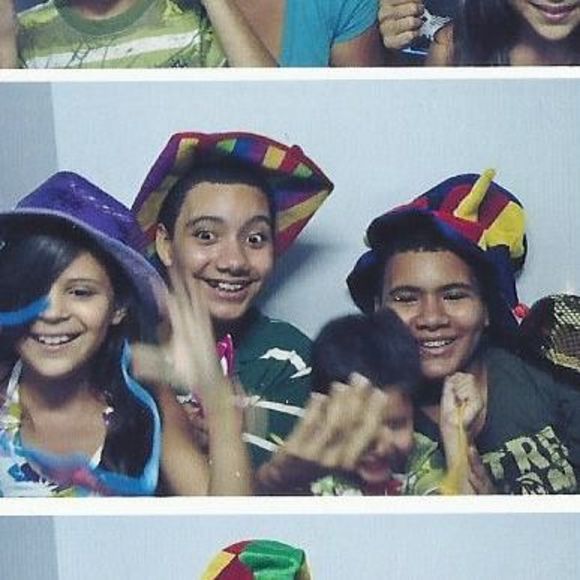 Meet your Posher, Ash - Picture 1 of 1